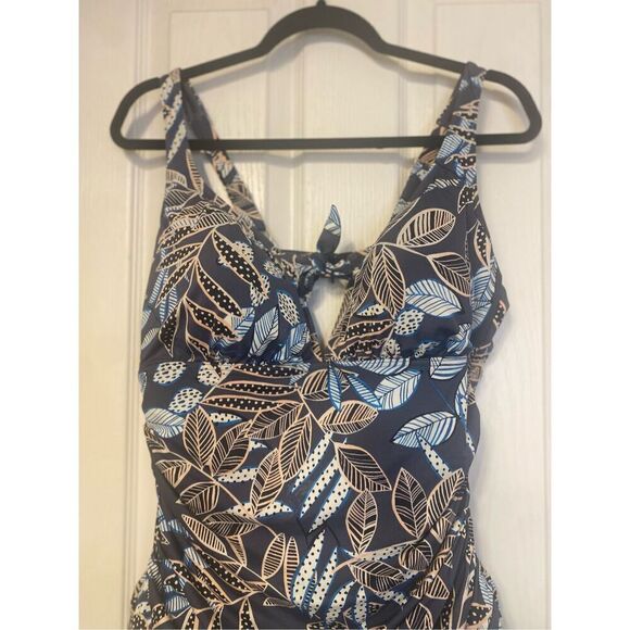DREAMSUIT Slimming/Shaping One Piece Swim Suit Sz. 18W Swim Beach - Picture 2 of 11